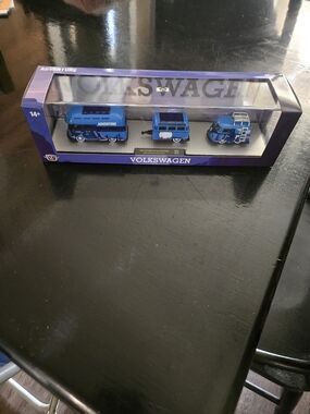 M2 Machines Volkswagen Adventure Set